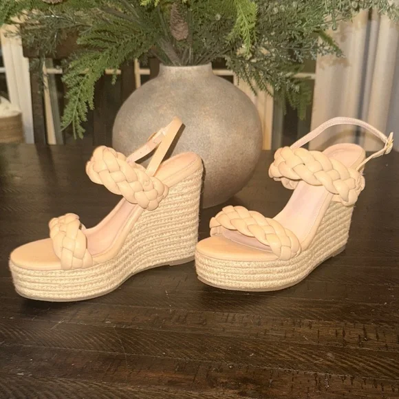 Braided Tan Platform Wedge Sandals NWOT - Picture 3 of 9